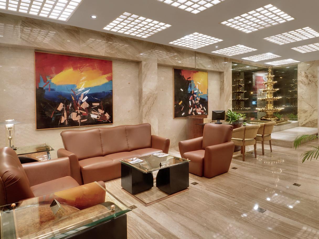 Hotel Kohinoor Continental,Airport Мумбаи Экстерьер фото