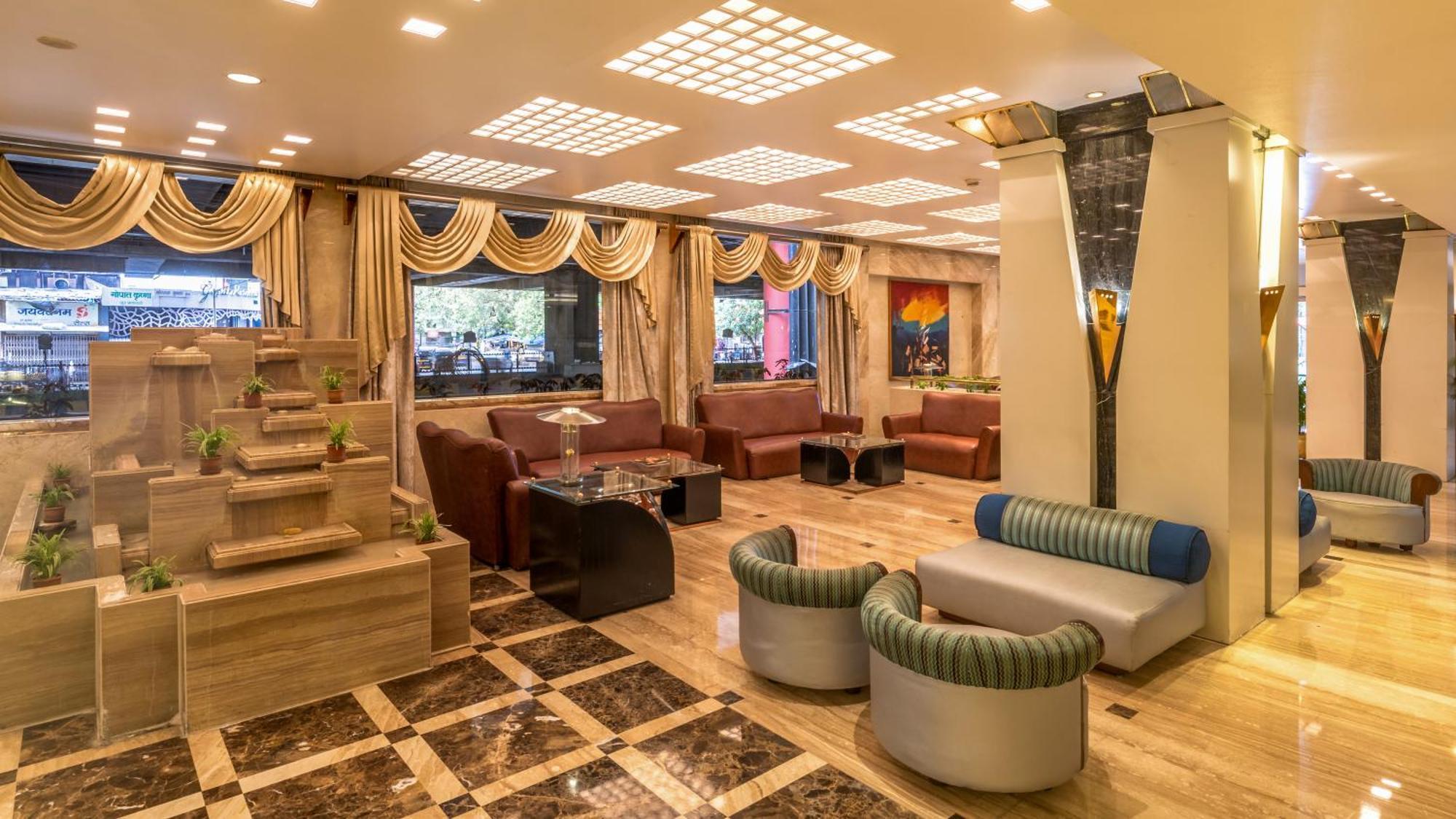 Hotel Kohinoor Continental,Airport Мумбаи Экстерьер фото